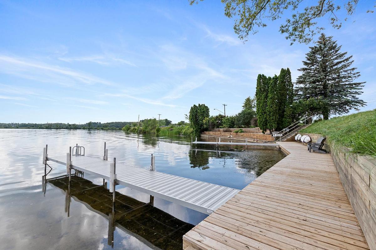 Lakeside Getaway With Dock, Firepit, Grill Newaygo المظهر الخارجي الصورة